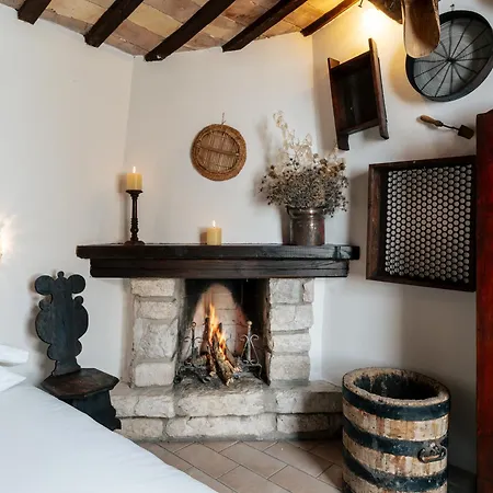 Romito - Relais & * Fiume